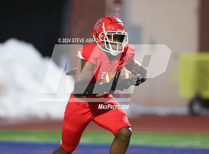 Thumbnail 2 in Denver East vs. Grandview (CHSAA 5A First Round) photogallery.