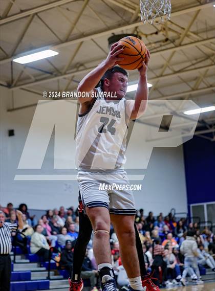 Thumbnail 3 in Maplesville vs Jemison (Chilton County Tournament) photogallery.