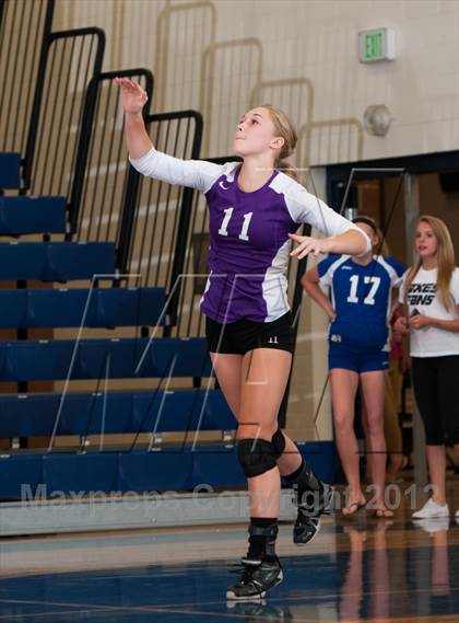 Thumbnail 1 in Douglas County @ Legend photogallery.