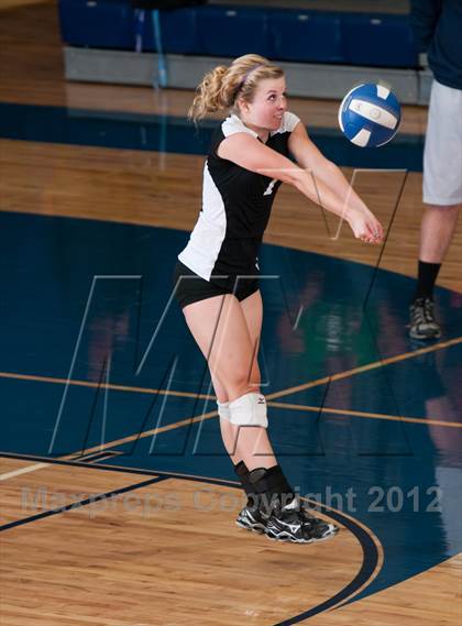 Thumbnail 3 in Douglas County @ Legend photogallery.