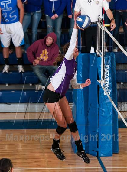 Thumbnail 1 in Douglas County @ Legend photogallery.