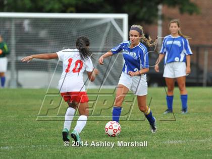 Thumbnail 2 in Maria Regina @ Monsignor McClancy photogallery.