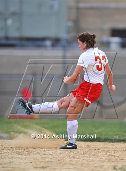 Thumbnail 1 in Maria Regina @ Monsignor McClancy photogallery.