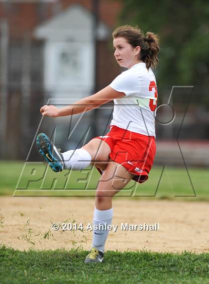 Thumbnail 2 in Maria Regina @ Monsignor McClancy photogallery.
