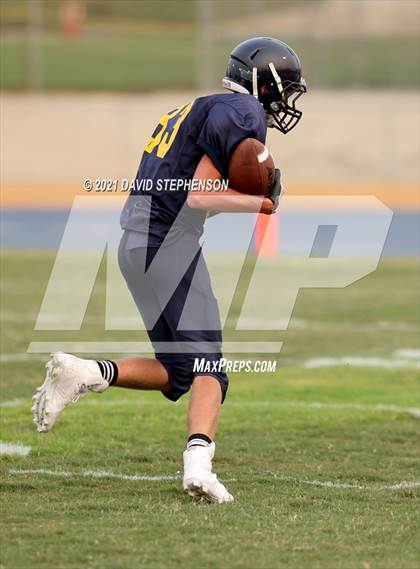 Thumbnail 2 in Frontier @ Arroyo Grande photogallery.