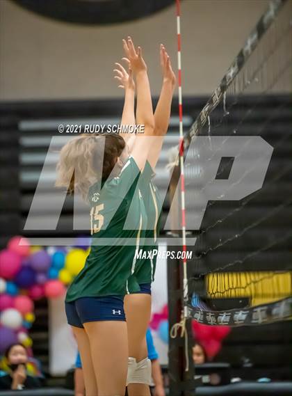 Thumbnail 2 in Del Norte @ Westview photogallery.