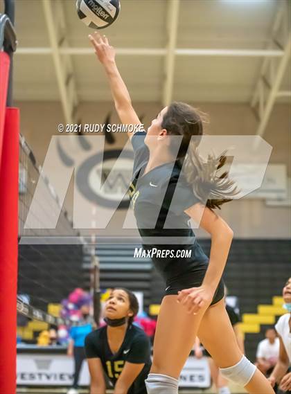 Thumbnail 2 in Del Norte @ Westview photogallery.