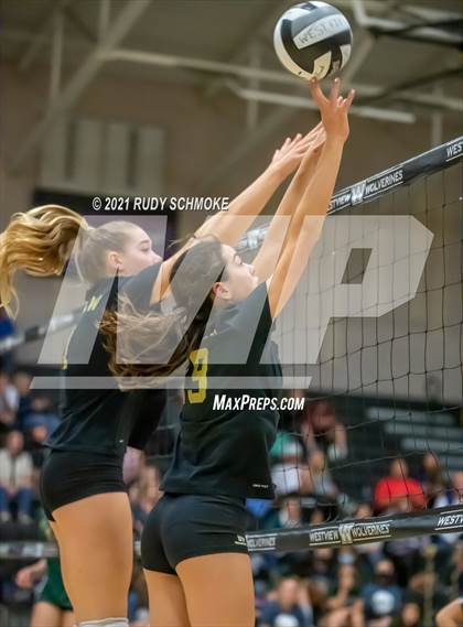 Thumbnail 2 in Del Norte @ Westview photogallery.