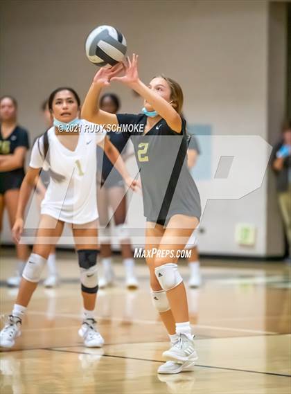 Thumbnail 3 in Del Norte @ Westview photogallery.