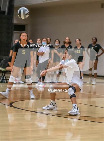 Thumbnail 2 in Del Norte @ Westview photogallery.