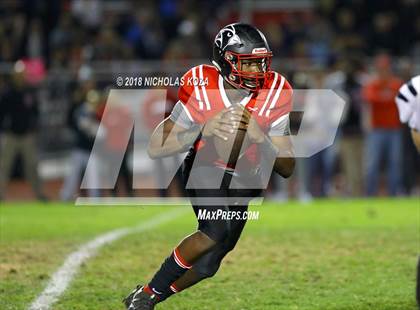 Thumbnail 3 in Palos Verdes vs. Lawndale (CIF SS D5 Final) photogallery.