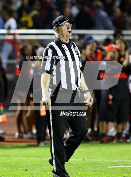 Thumbnail 1 in Palos Verdes vs. Lawndale (CIF SS D5 Final) photogallery.