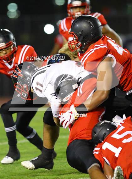Thumbnail 1 in Palos Verdes vs. Lawndale (CIF SS D5 Final) photogallery.