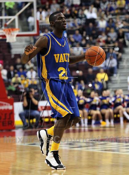 Thumbnail 2 in Vaux vs. Johnsonburg (PIAA Class A Final) photogallery.