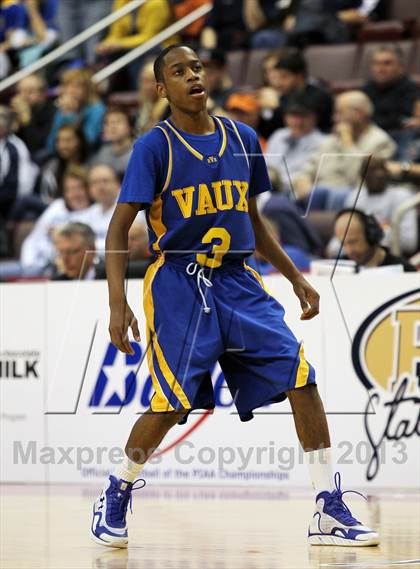 Thumbnail 1 in Vaux vs. Johnsonburg (PIAA Class A Final) photogallery.