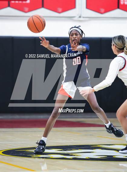 Thumbnail 1 in Brentwood School vs  Chaminade (Harvard-Westlake Invitational Classic) photogallery.