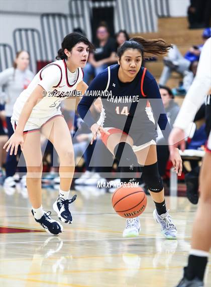 Thumbnail 2 in Brentwood School vs  Chaminade (Harvard-Westlake Invitational Classic) photogallery.