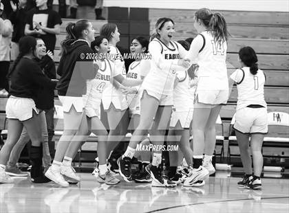 Thumbnail 3 in Brentwood School vs  Chaminade (Harvard-Westlake Invitational Classic) photogallery.