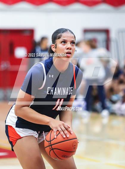 Thumbnail 3 in Brentwood School vs  Chaminade (Harvard-Westlake Invitational Classic) photogallery.