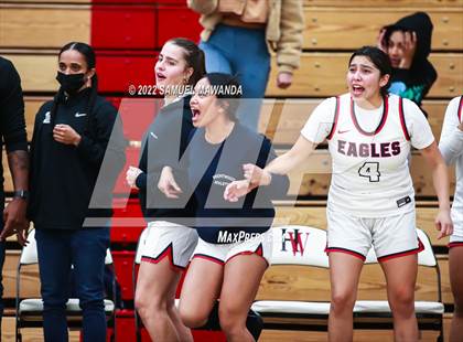Thumbnail 1 in Brentwood School vs  Chaminade (Harvard-Westlake Invitational Classic) photogallery.