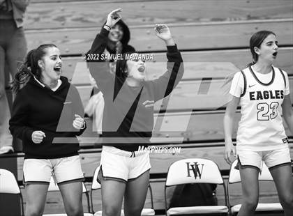 Thumbnail 2 in Brentwood School vs  Chaminade (Harvard-Westlake Invitational Classic) photogallery.