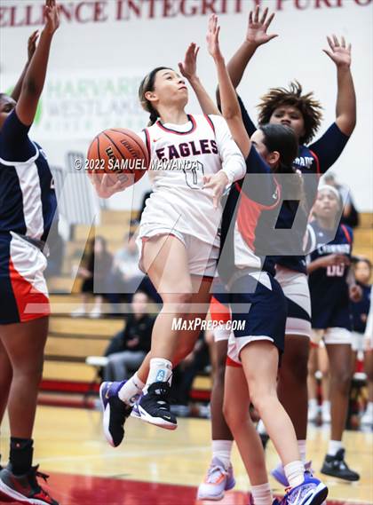 Thumbnail 3 in Brentwood School vs  Chaminade (Harvard-Westlake Invitational Classic) photogallery.