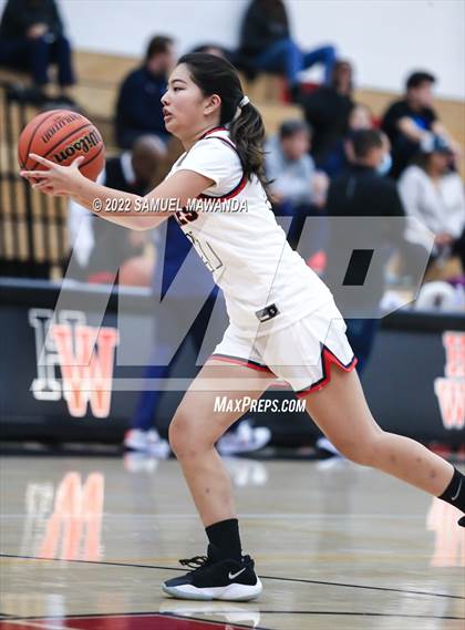Thumbnail 2 in Brentwood School vs  Chaminade (Harvard-Westlake Invitational Classic) photogallery.