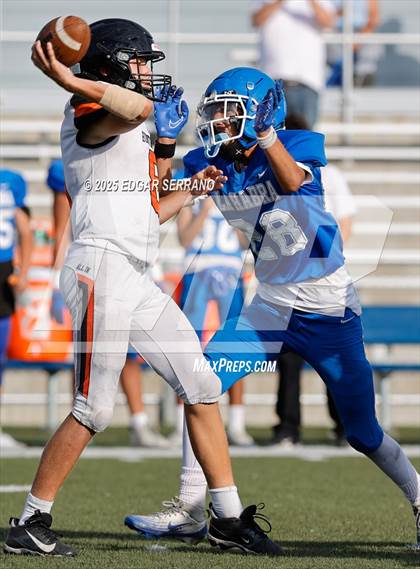 Thumbnail 1 in FR: Huntington Beach @ La Habra photogallery.