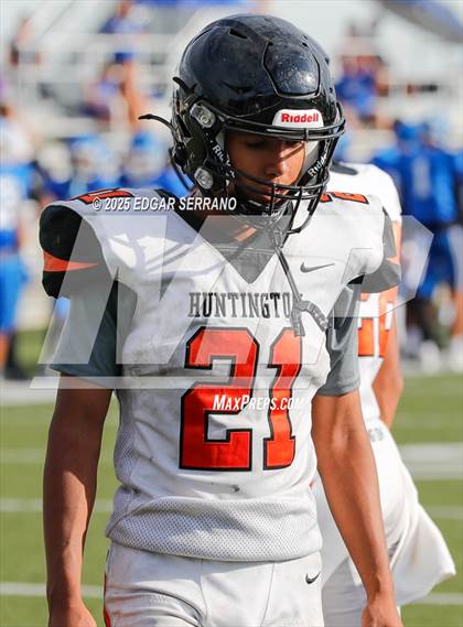 Thumbnail 2 in FR: Huntington Beach @ La Habra photogallery.