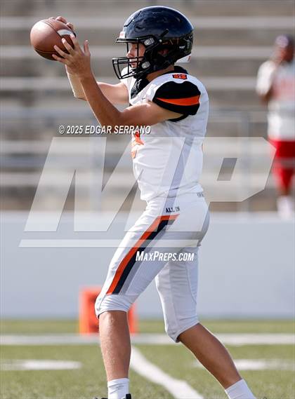 Thumbnail 3 in FR: Huntington Beach @ La Habra photogallery.