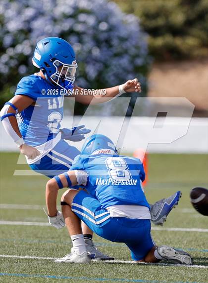 Thumbnail 3 in FR: Huntington Beach @ La Habra photogallery.