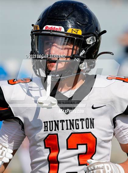 Thumbnail 3 in FR: Huntington Beach @ La Habra photogallery.