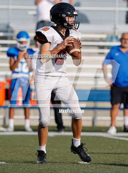 Thumbnail 2 in FR: Huntington Beach @ La Habra photogallery.