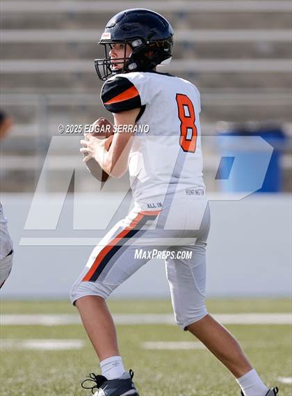 Thumbnail 1 in FR: Huntington Beach @ La Habra photogallery.