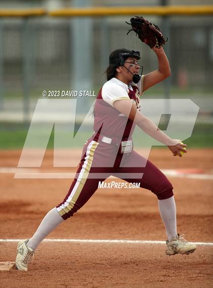 Thumbnail 1 in Los Fresnos @ Rivera photogallery.