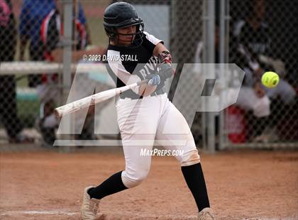 Thumbnail 3 in Los Fresnos @ Rivera photogallery.
