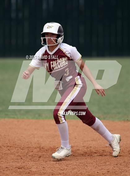 Thumbnail 1 in Los Fresnos @ Rivera photogallery.