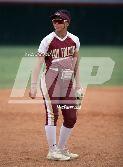 Thumbnail 3 in Los Fresnos @ Rivera photogallery.
