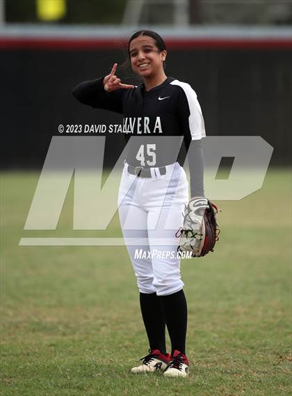 Thumbnail 2 in Los Fresnos @ Rivera photogallery.