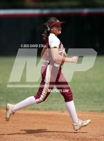 Thumbnail 3 in Los Fresnos @ Rivera photogallery.