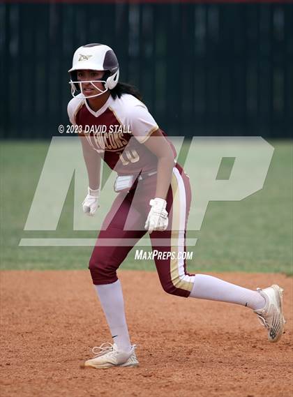 Thumbnail 1 in Los Fresnos @ Rivera photogallery.