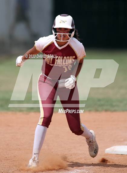 Thumbnail 2 in Los Fresnos @ Rivera photogallery.