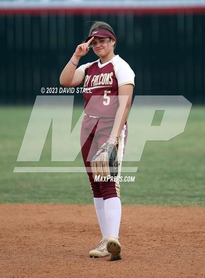 Thumbnail 3 in Los Fresnos @ Rivera photogallery.