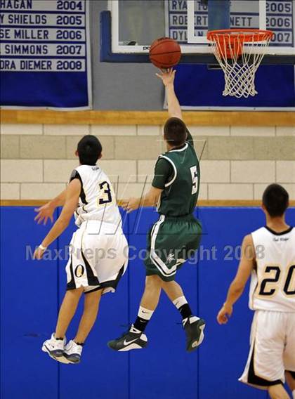 Thumbnail 3 in Oak Ridge vs. Palo Alto (Rocklin Holiday Tournament) photogallery.