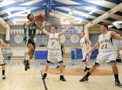 Thumbnail 1 in Oak Ridge vs. Palo Alto (Rocklin Holiday Tournament) photogallery.