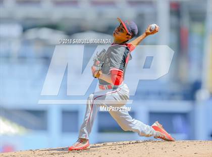 Thumbnail 2 in Carson vs Verdugo (CIF LACS D1 Final) photogallery.