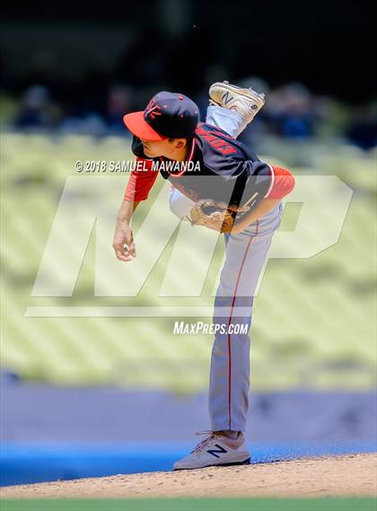 Thumbnail 3 in Carson vs Verdugo (CIF LACS D1 Final) photogallery.