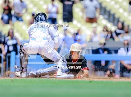 Thumbnail 3 in Carson vs Verdugo (CIF LACS D1 Final) photogallery.