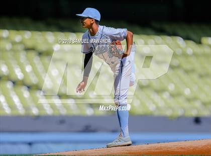 Thumbnail 2 in Carson vs Verdugo (CIF LACS D1 Final) photogallery.