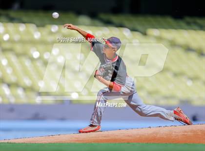 Thumbnail 1 in Carson vs Verdugo (CIF LACS D1 Final) photogallery.